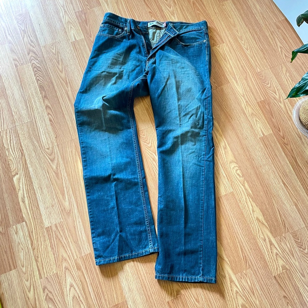 Levi 514 Strauss & Co jeans 36W 32L • 5pocket slim straight 100% cotton fun date